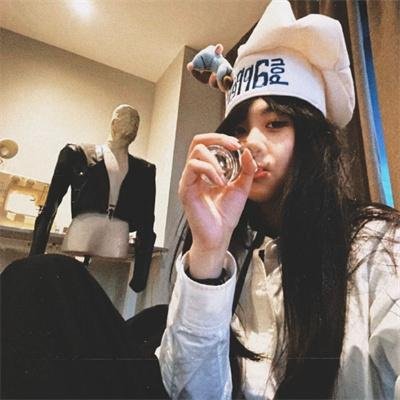 白色横幅